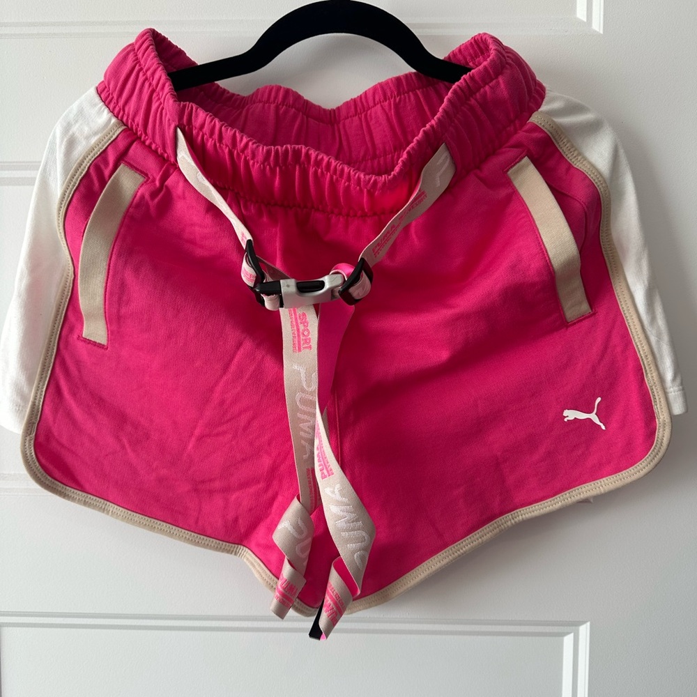 Puma shorts with buckle Size S, women.